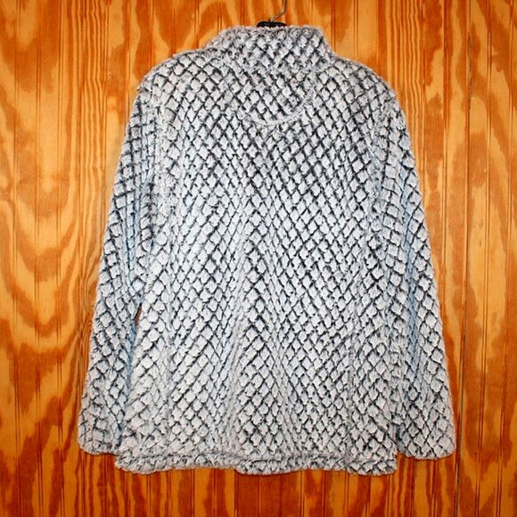 🧥 Simply Southern Fuzzy Quarter-Zip Pullover – Size M – Ultra Soft & Cozy! - Picture 8 of 8